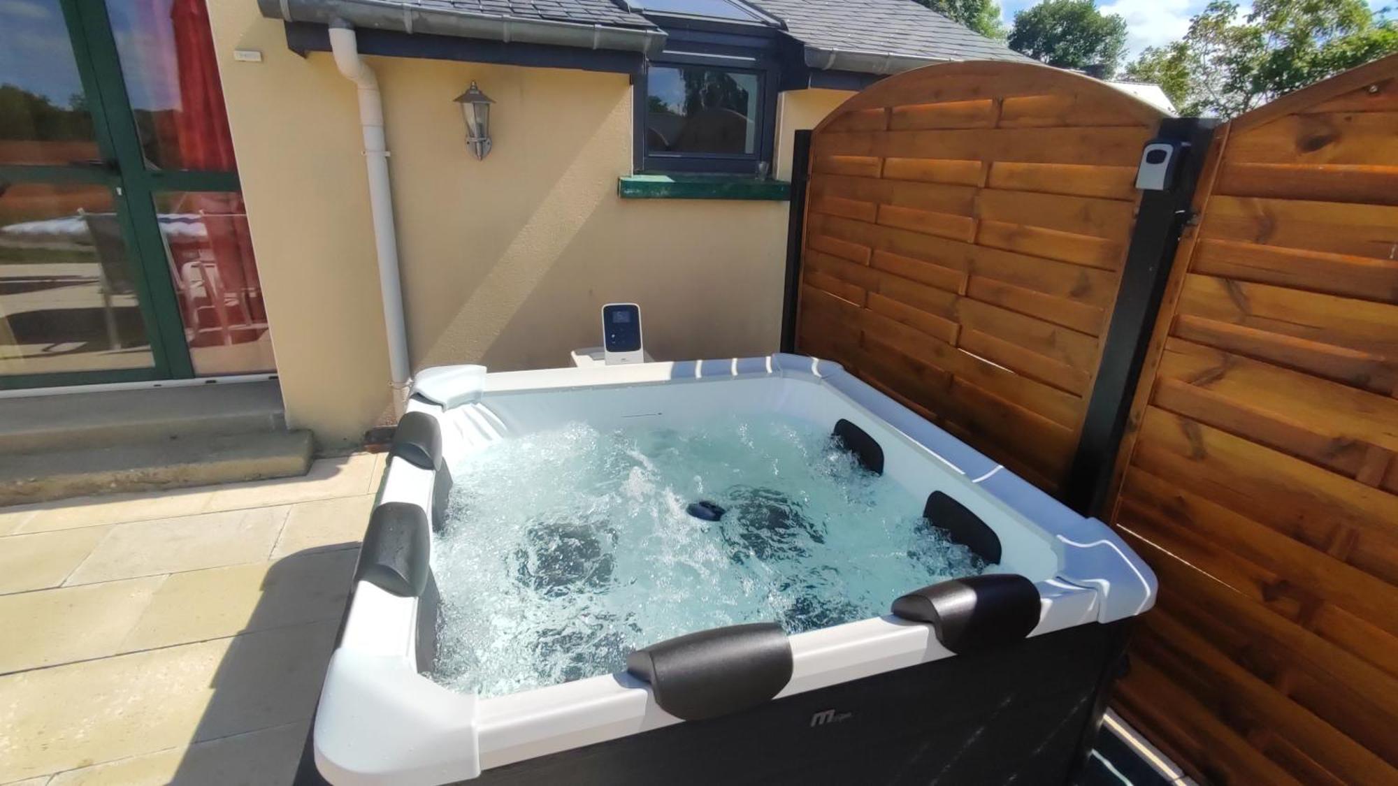 Broceliande Calme Breton, Spa, Wifi, Amazon-Disney Tv, 4 Lits, Freebox Revolution,Draps, Cafe, The Guer Exterior foto